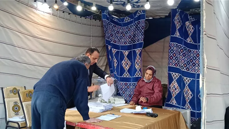غلق اللجان الانتخابية بنقابة مهندسين الإسماعيلية وسط إجراءات تنظيمية|فيديو