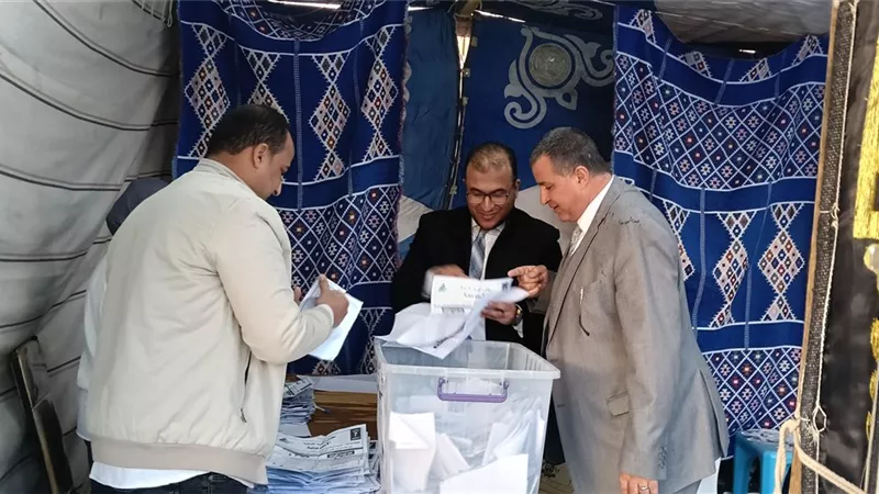 بدء فرز الأصوات في انتخابات نقيب المهندسي بالإسماعيلية|صور