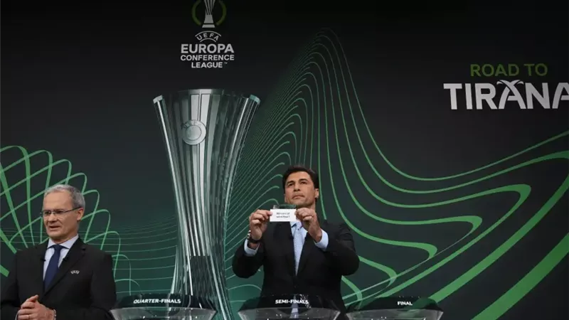 نتائج قرعة دور الـ16 بدوري المؤتمر الأوروبي.. مواجهات من العيار الثقيل
