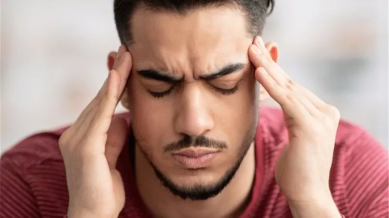 أبرزها شرب الماء.. 6 طرق فعالة للتغلب على الصداع أثناء شهر رمضان