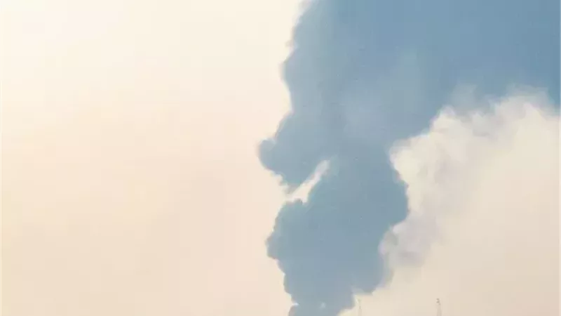 إسرائيل تعلن بدء شن غارات على إيران