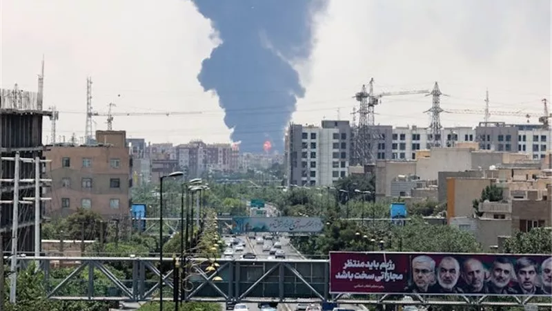 أمريكا تشارك إسرائيل في قصف إيران.. وبدء موجة ثانية من الغارات