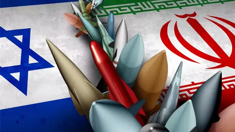 مسؤولون إسرائيليون: إيران ستتعرض لأكبر هجوم بالقنابل عالميا