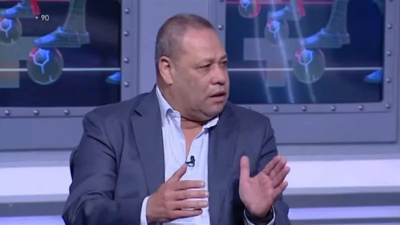 ضياء السيد يدعم سياسة التدوير في الأهلي ويشيد بصفقة بلعمري