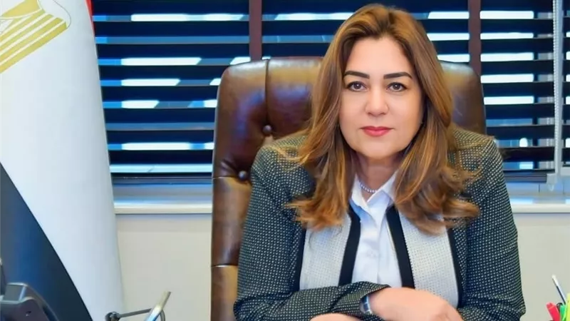 وزيرة التنمية تتابع مستجدات مبادرة بناء الكوادر والشراكة مع الجامعات