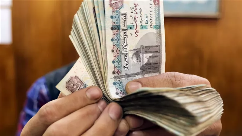 السيولة تقفز إلى 15.5 تريليون جنيه بنهاية يوليو.. وM1 يتراجع للشهر الثاني