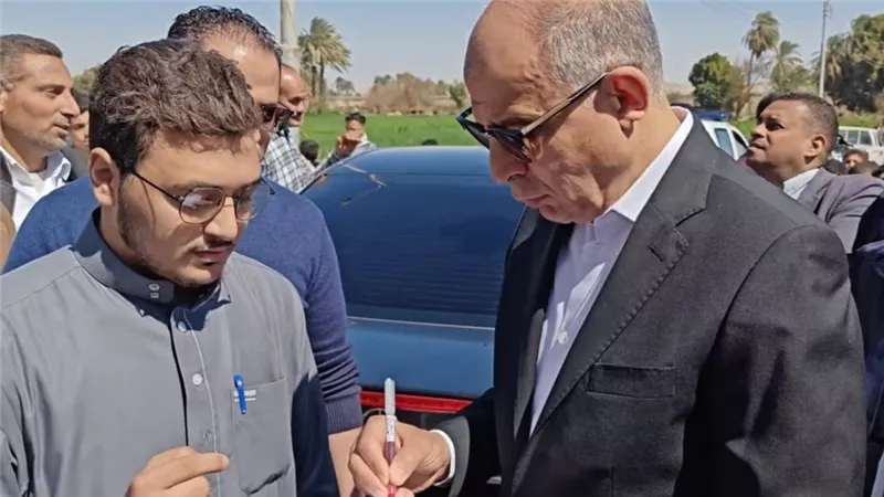استجابة لنداء إنساني.. محافظ المنيا يوجّه بحل فوري لمشكلة مواطن من ديرمواس