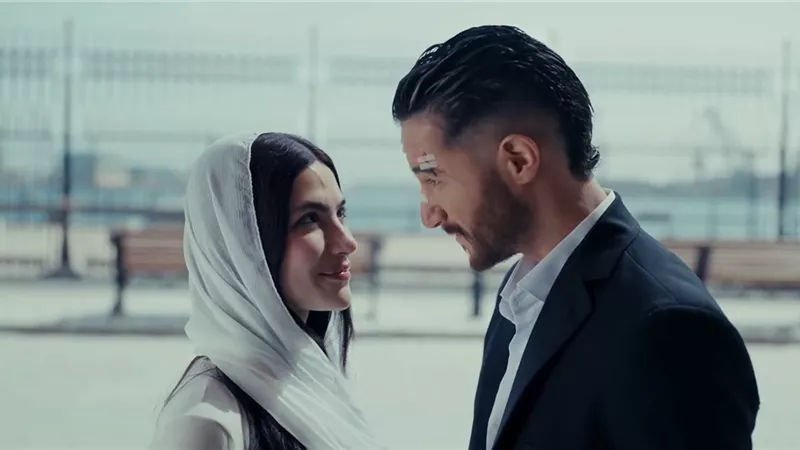 المعلم رفاعي يضرب هيما بشكل قاس.. أحداث الحلقة 12 من «سوا سوا»