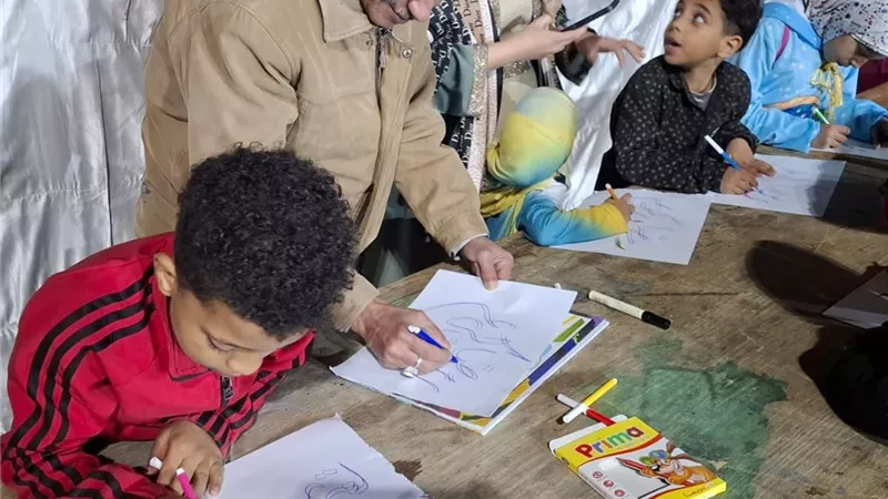 ليالي رمضان بالأقصر تمزج التاريخ بالفن وإبداع الأطفال