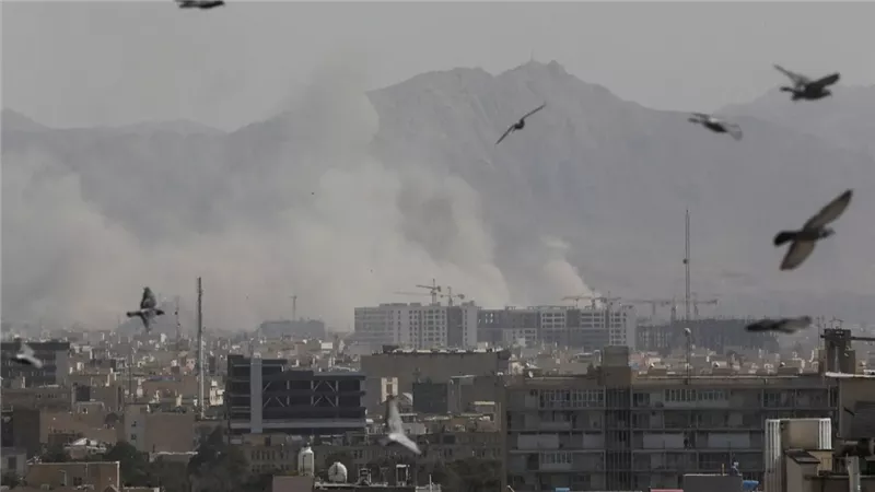 طهران تحت النار.. أهداف حساسة في مرمى الضربات الأمريكية الإسرائيلية