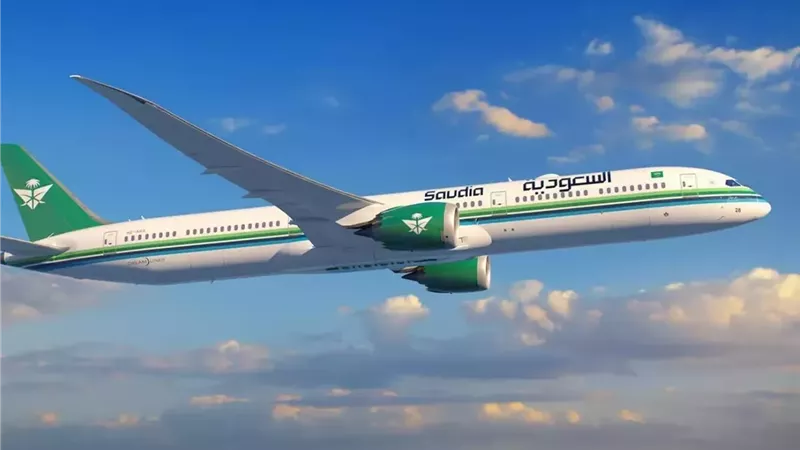 الخطوط السعودية تعلن إلغاء عدد من رحلاتها الجوية