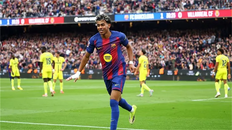 لامين يامال يحمل آمال منتخب إسبانيا في كأس العالم