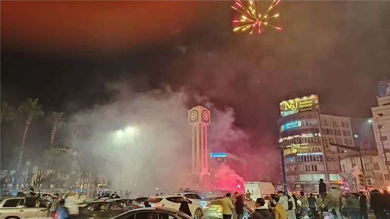 احتفالات في إيران بعد اغتيال المرشد علي خامنئي| فيديوهات 