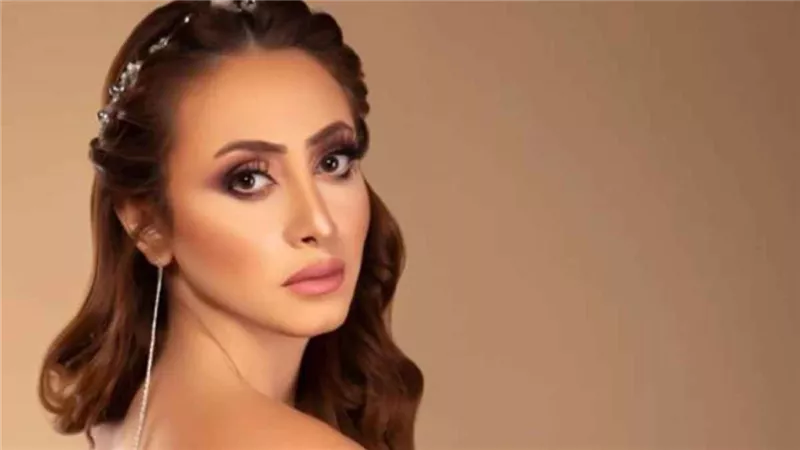 «عاملة حاله حلوة».. داليا مصطفى تشيد بموهبة منة تيسير في «روج أسود»