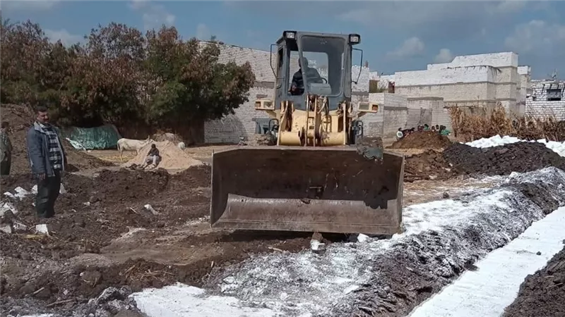 حملات مكثفة بالمنيا تسفر عن إزالة 3 تعديات زراعية واسترداد الأراضي 