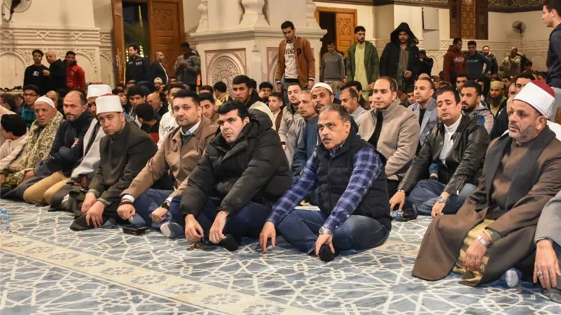 محافظ الشرقية يشهد احتفالية الأوقاف بذكرى انتصارات العاشر من رمضان|صور 