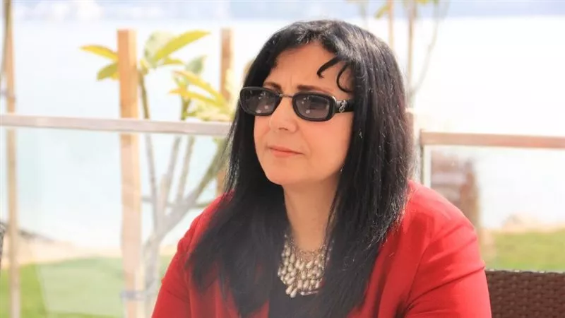 أنس الوجود: ذكرياتي مع زوجي في رمضان مليئة بالسهرات الثقافية|حوار