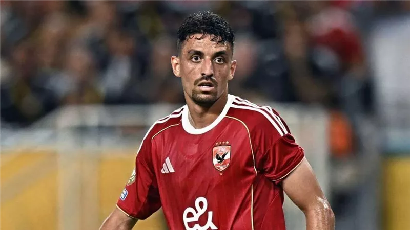 بالأرقام.. طاهر محمد طاهر يواجه موسما كارثيا مع الأهلي 