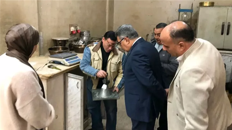 محافظ الدقهلية يفاجئ مديرية الطرق ويشدد على الالتزام الكامل بالمواصفات