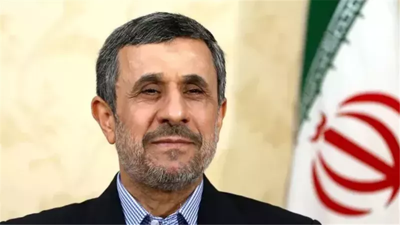 أنباء عن مقتل الرئيس الإيراني الأسبق «أحمدي نجاد» في هجوم بطهران