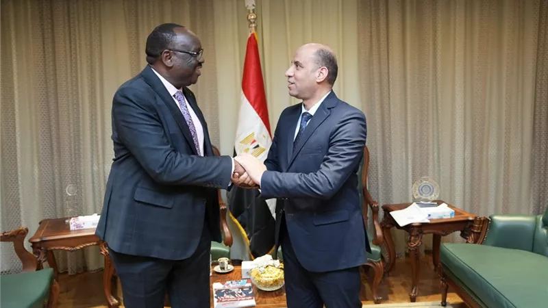 وزير العمل لنظيره الجنوب سوداني: مصر تفتح ذراعيها للأشقاء لتعزيز التعاون