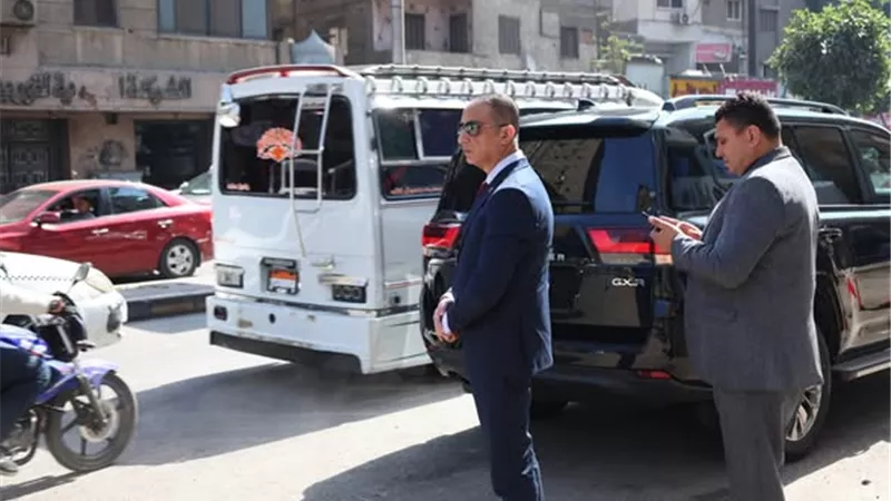 محافظ الجيزة يتفقد منطقة همفرس بالدقي لضبط الإشغالات