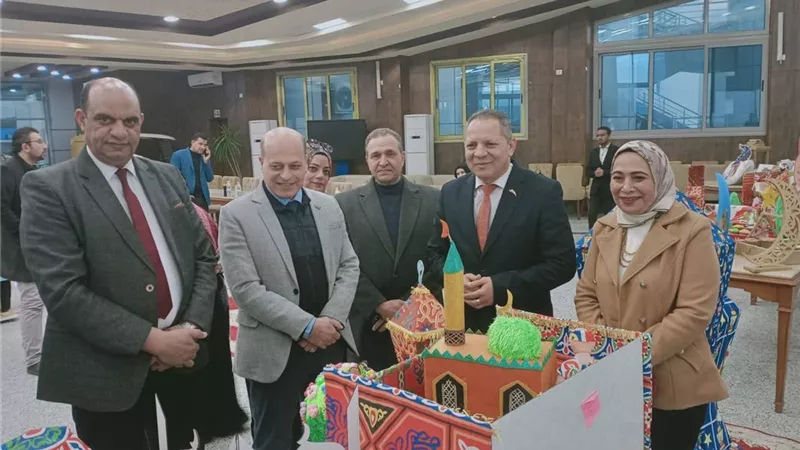رئيس جامعة دمياط يفتتح معرض رياض الأطفال في أجواء رمضانية مبهجة