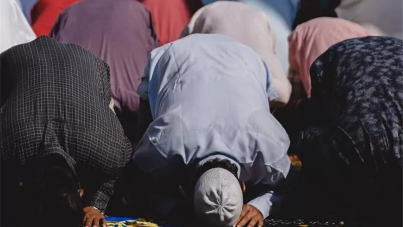 علي جمعة: جواز صلاة الجماعة في السنن المستحبة