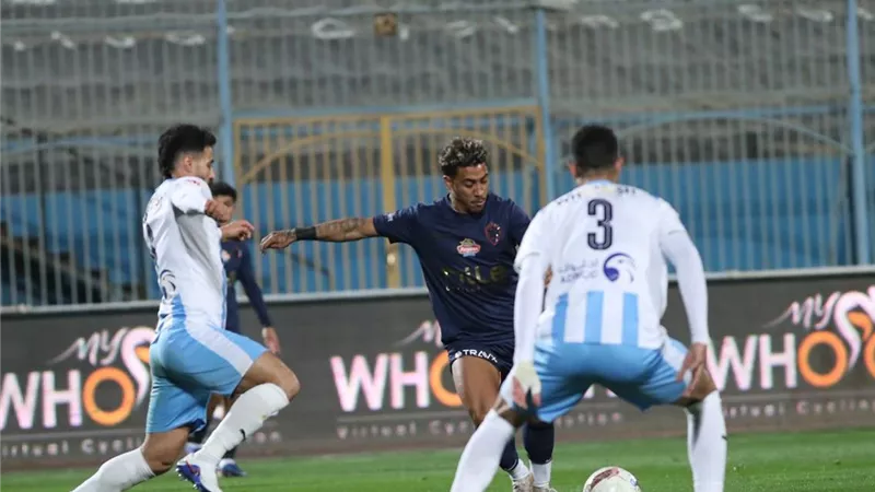 إيقاف لاعب الزمالك وإنذار لمدرب بيراميدز.. عقوبات الجولة الـ21 بالدوري
