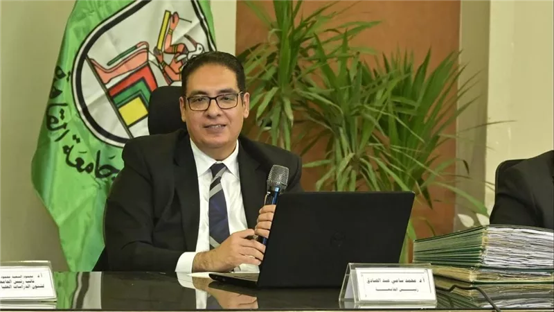 جامعة القاهرة الأهلية: انتظام الدراسة ومتابعة جاهزية الامتحانات