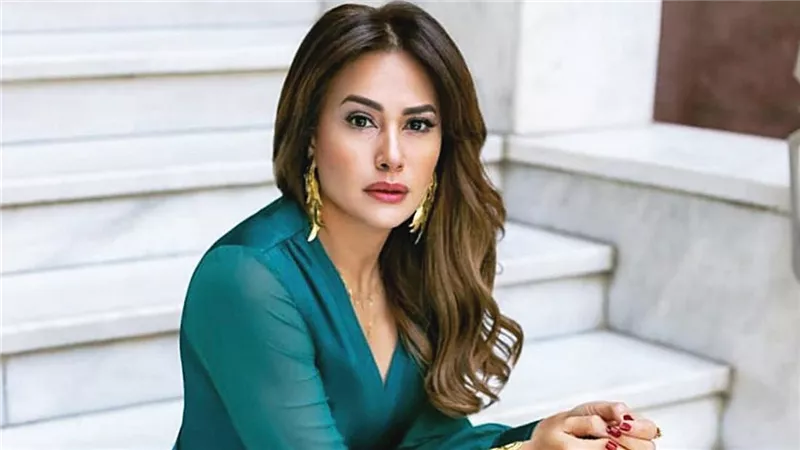 «ملكة القلوب».. رسالة مؤثرة من هند صبري لـ يسرا بمناسبة عيد ميلادها