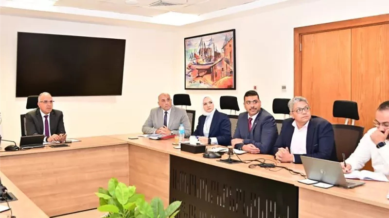 وزير الري: تدريب المهندسين على تقنيات الجيل الثاني لمنظومة المياه في مصر