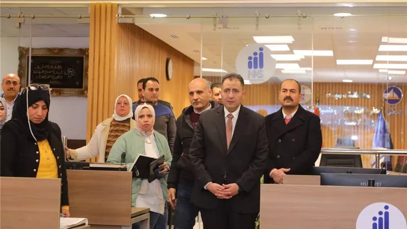 محافظ دمياط يتابع جاهزية الوحدات المحلية للتعامل مع سقوط الأمطار