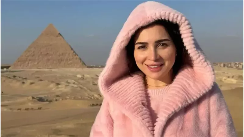 صديد في المعدة.. التفاصيل الصحية لوعكة مي عز الدين