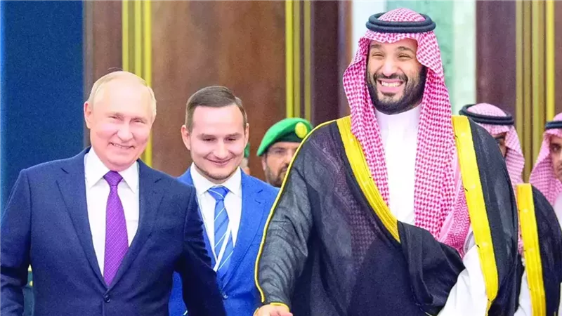 ولي العهد السعودي يبحث مع الرئيس الروسي آخر التطورات في المنطقة 