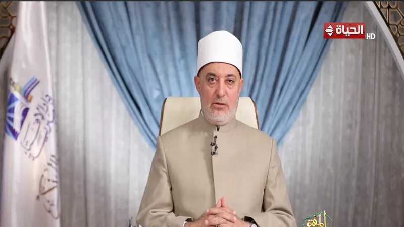 نظير عياد: الصلاة محطة روحية يومية تحمي القلب والنفس من القسوة والملل