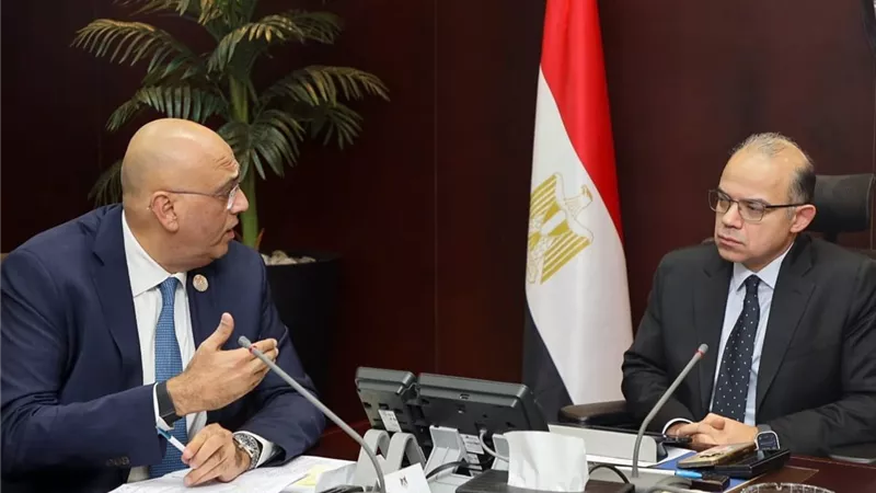 محمد فريد وباسل رحمي يبحثان تعزيز دعم ريادة الأعمال والمشروعات الناشئة