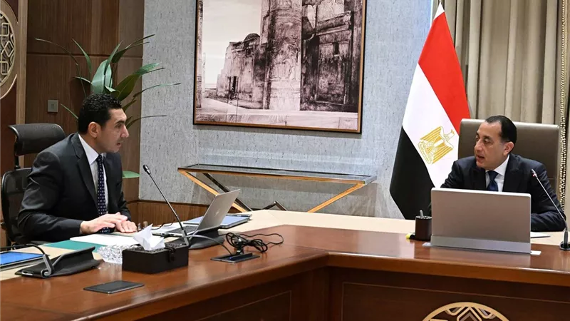 رئيس الوزراء يلتقي وزير الشباب والرياضة لاستعراض محاور العمل المستقبلية