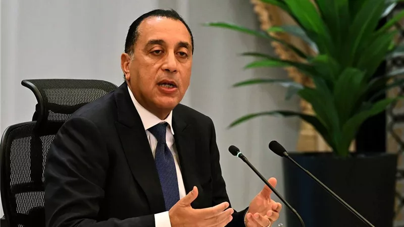 مدبولي: موقف مصر ثابت برفض التصعيد وعلينا التحسب لسيناريو «الحرب الطويلة»