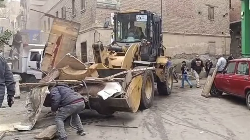 إزالة ورفع بؤر فرز عشوائي.. محافظ الجيزة يتابع حملات ميت عقبة
