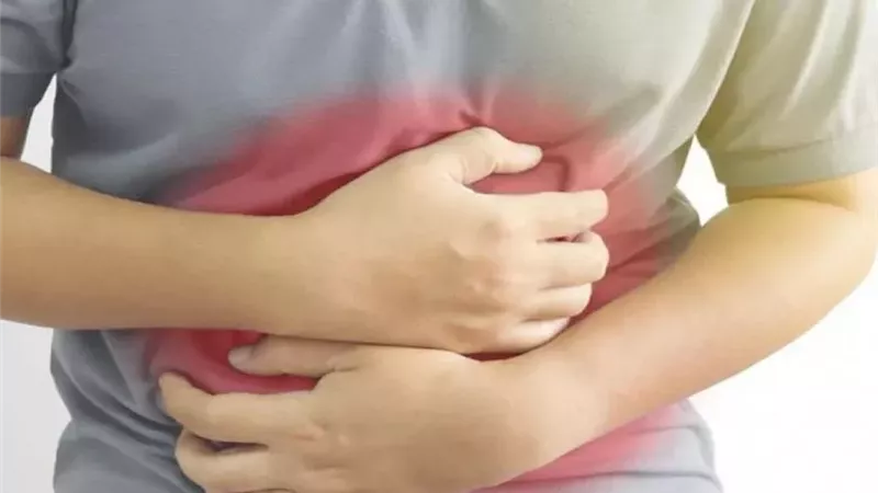 إفطار مريح لمرضى القولون في رمضان.. كيف تقلل الانتفاخ والتقلصات؟