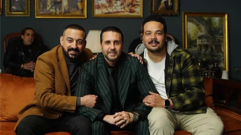 مصطفى غريب ينشر صورة مع هشام ماجد ويعتذر له على 