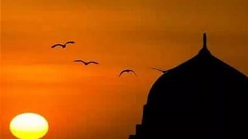 موعد أذان الفجر اليوم الرابع عشر من رمضان 2026 