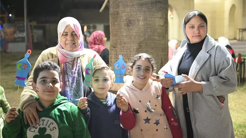 شعر وإنشاد وسيرة هلالية في ليالي رمضان بالحديقة الثقافية
