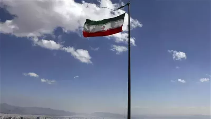 محمد مخبر: إيران قادرة على مواصلة العمليات العسكرية.. ولا أساس للمفاوضات 