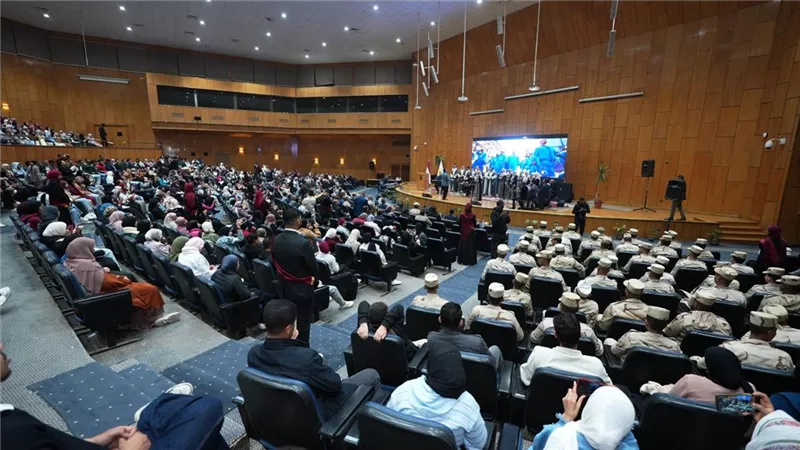 محافظ أسيوط يشهد احتفالية الجامعة بذكرى العاشر من رمضان