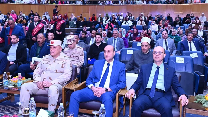 رئيس جامعة أسيوط: الاستقرار هو ركيزة عبور مصر الآمن أمام التحديات الكبرى