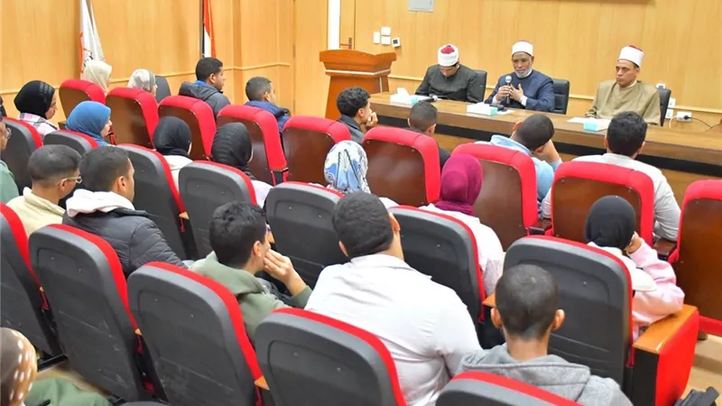 أوقاف أسيوط تشارك بندوة جامعة سفنكس عن فضل شهر مضان وتطلق مسابقة قرآنية 