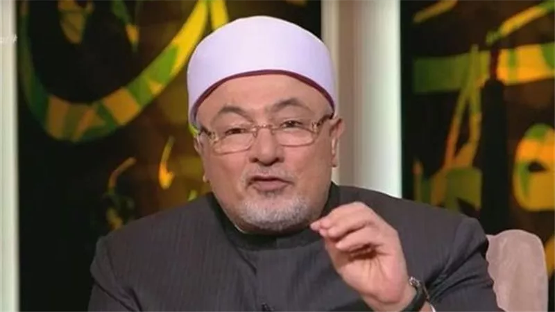 خالد الجندى يوضح بلاغة القرآن فى الفرق بين الخرق والنقب