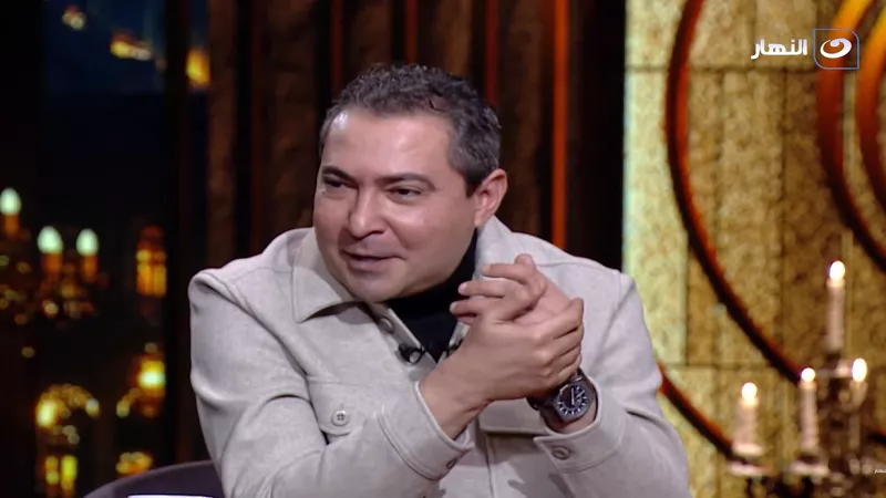 محمد بركات يكشف ندمه على اعتزال كرة القدم ويستعيد ذكريات الأهلي|فيديو